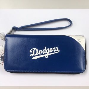 NWT LA Dodgers Curve Zip Organizer Wallet